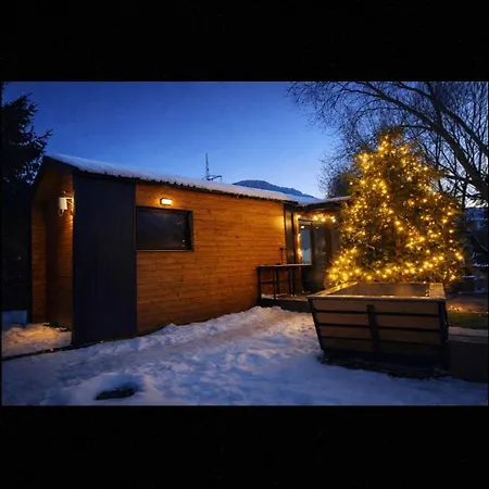 Chalet Pod Hrdosnou Skalou Komjatna