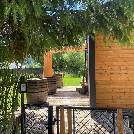 Chalet Pod Hrdosnou Skalou Komjatna
